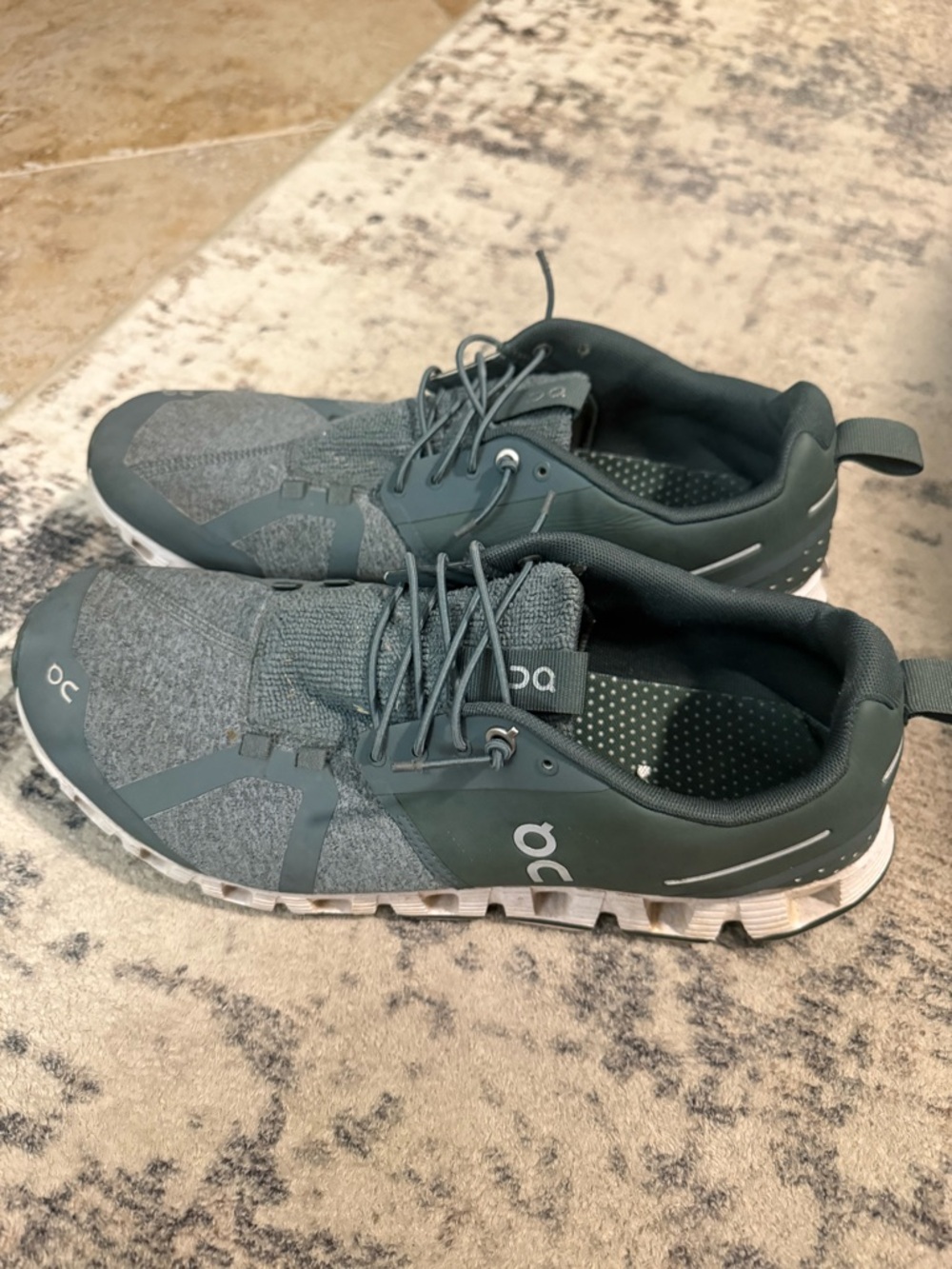 On Cloud Lightweight Running Shoes in Olive